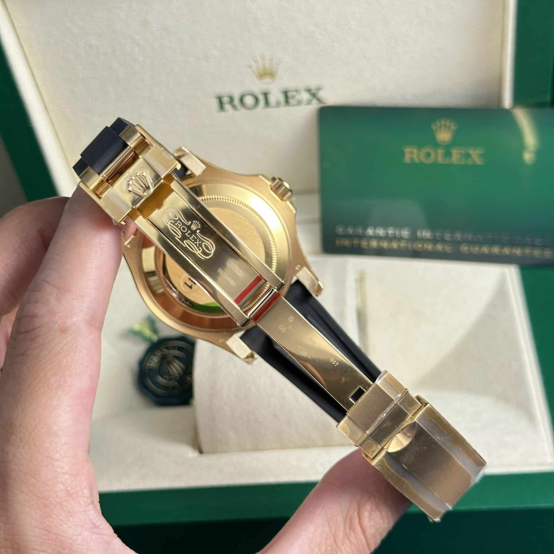 Rolex-Yacht-Master-226658-Yellow-Gold-Oysterflex-10 (2)