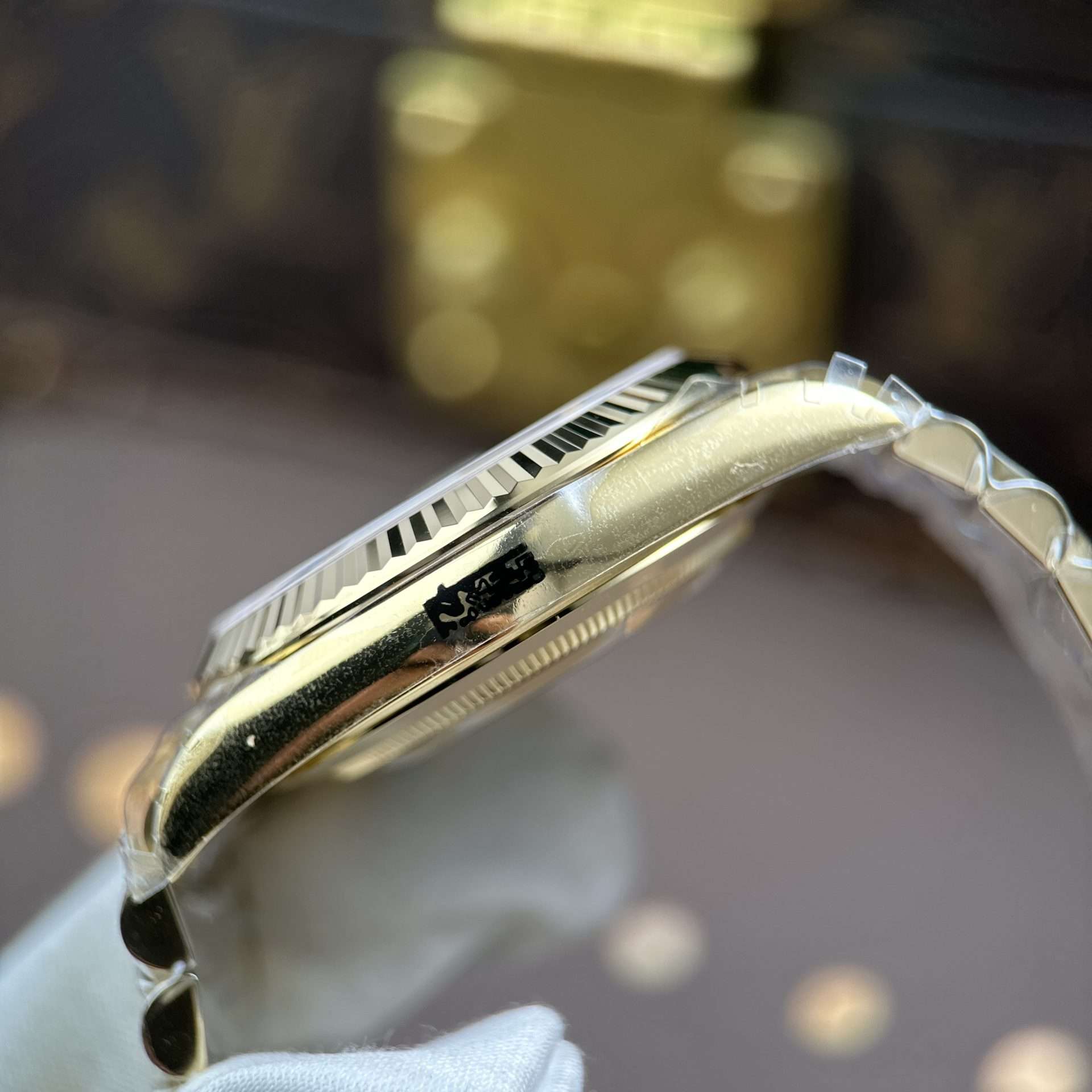 Dong-Ho-Nam-Rolex-Day-Date-Replica-11-Mat-Xanh-La-Bo-Chuyen-Dong-Calibre-3255-Nha-May-RC-40mm-6