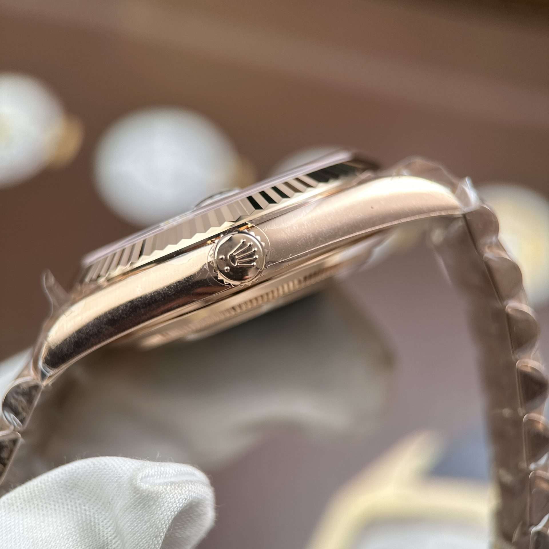 Dong-Ho-Rolex-Day-Date-Replica-11-Mat-Trang-Su-Trong-Luong-212-Gram-Chuan-Auth-Nha-May-RC-40mm-6